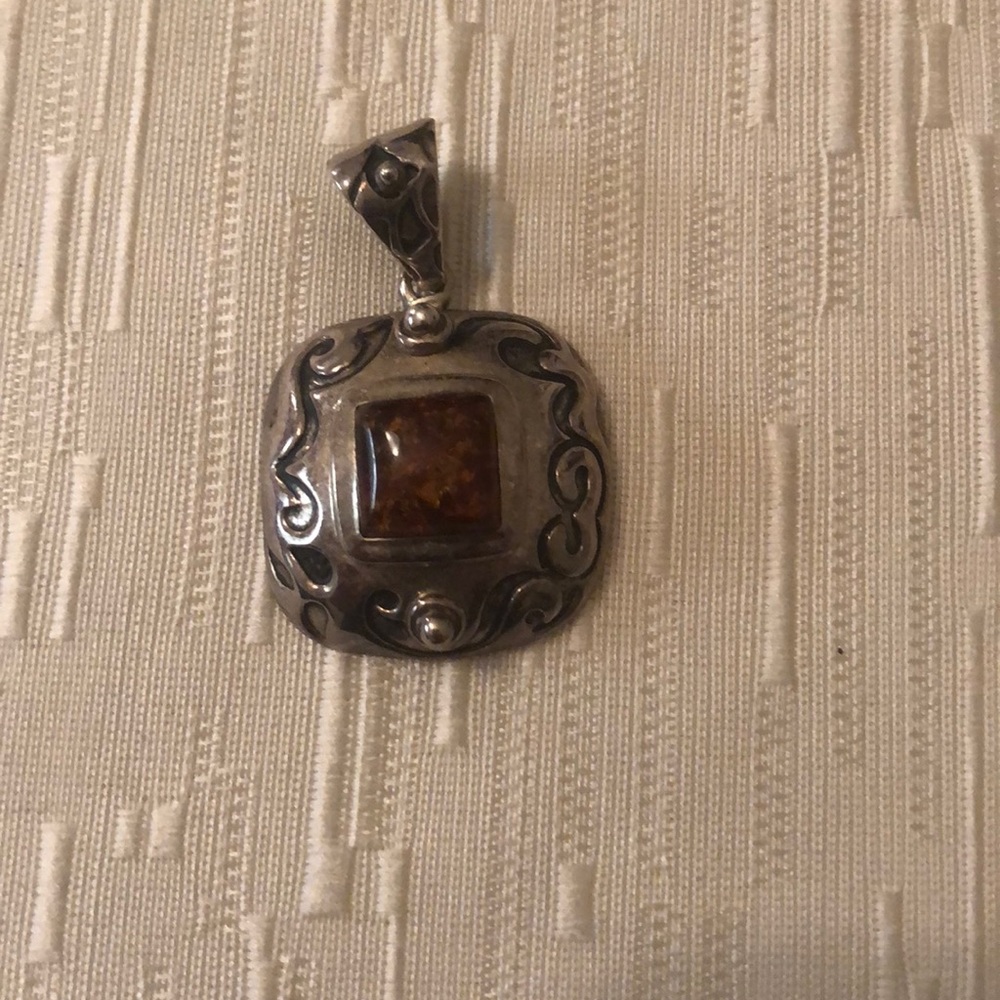 Lovely Silpada Vintage Amber Pendant